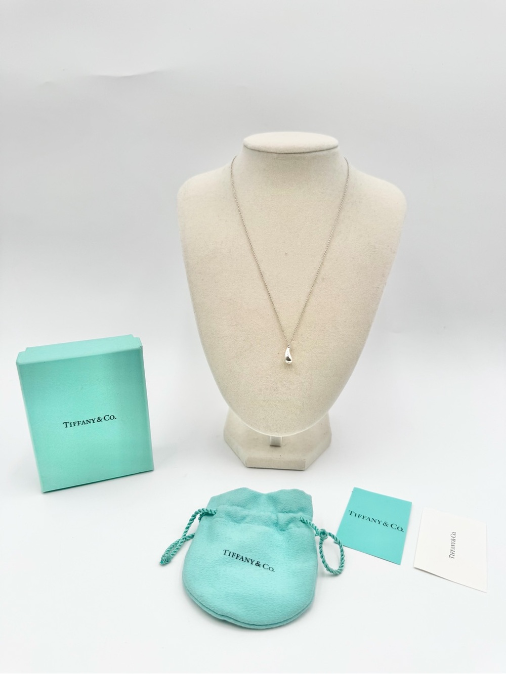 Tiffany & Co. Elsa Peretti sterling silver teardrop pendant necklace